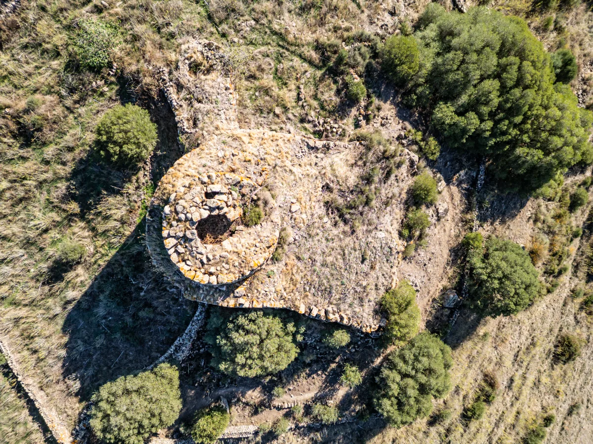 NURAGHE TOLINU